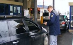 Hatalmas volt a forgalom a határátkelőkön ortodox húsvétkor