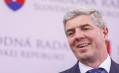 Bugár Bélának meggyűlt a baja egy csecsemő miatt