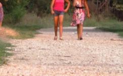 Négy év börtönt kapott a hatodikos lányokat fogdosó tanár