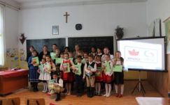 Ismét kitettek magukért a legügyesebb csíki mesemondó diákok