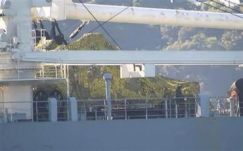 Tankokat szállító orosz hajó kelt át a Boszporuszon