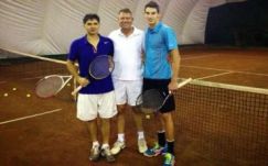 Felfüggesztették Johannis teniszedzőjét, mert megütötte egy versenyző apját