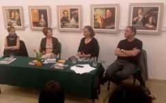 Próféta a saját hazájában: fergeteges sikert aratott a Fejtől s lábtól Kolozsváron