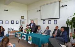 Nagyenyedi első szavazókkal találkozott Winkler Gyula