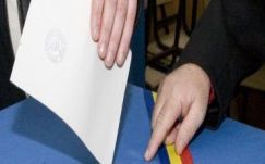 Demény Péter: Mit árul el a szótár?