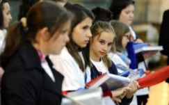 Román tantárgyverseny magyar győzteseit díjazták Bukarestben