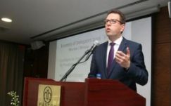 Vincze Loránt FUEN-elnök: folyamatosan kopogtatni kell az európai döntéshozóknál