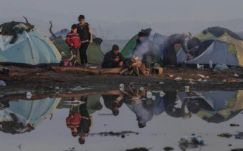 Felszámolják a hírhedt Idomeni tábort a görögök