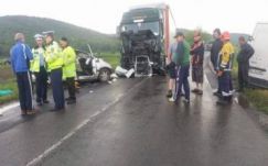 Két halott és három sebesült egy Maros megyei autóbalesetben