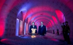 Együtt emlékezett meg a verduni csatáról Merkel és Hollande