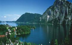 Krebsz János: Megosztottságaink 