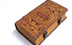 Könyvritkaság csodálható meg a sepsiszentgyörgyi múzeumban