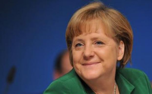 Trónján maradt Angela Merkel