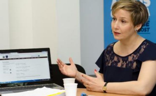 Arros Orsolya: Még sokat kell dolgoznunk az „üvegplafon” ledöntésén