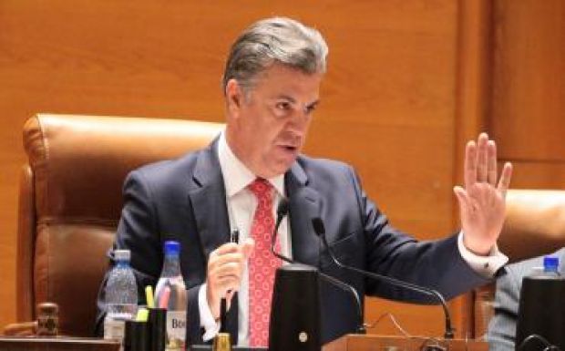 Megfosztották házelnökit tisztségétől Valeriu Zgoneát