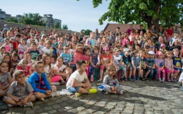 Augusztusi bábos tábort szervez a Lilliput társulat a nagyváradi várban 