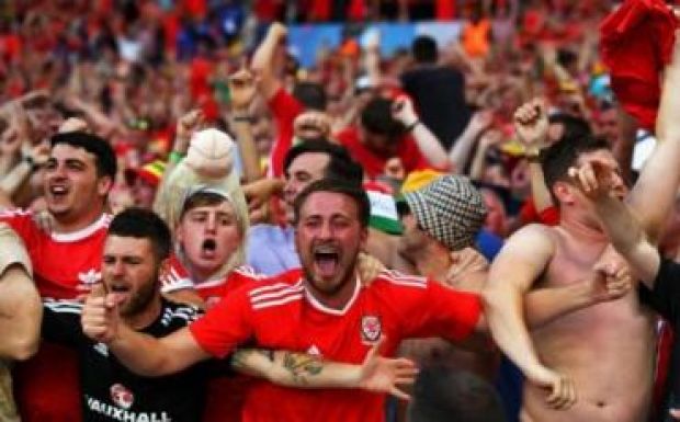EURO-2016: Wales csoportelsőként jutott tovább