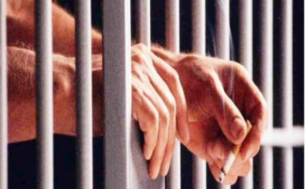 Bogdán Tibor: Halál a rácsok mögött