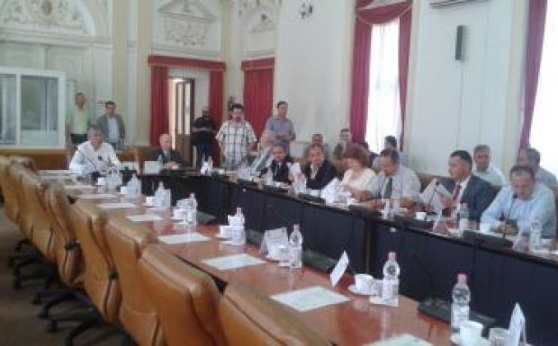 Szombaton sem alakulhatott meg a Bihar megyei tanács