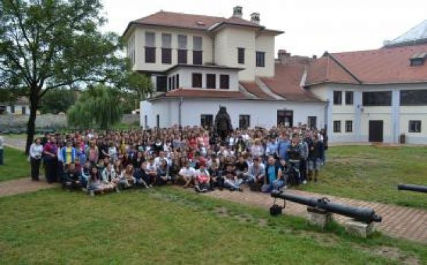 Idén nyáron kétezer Kárpát-medencei diákot táboroztat a Rákóczi Szövetség