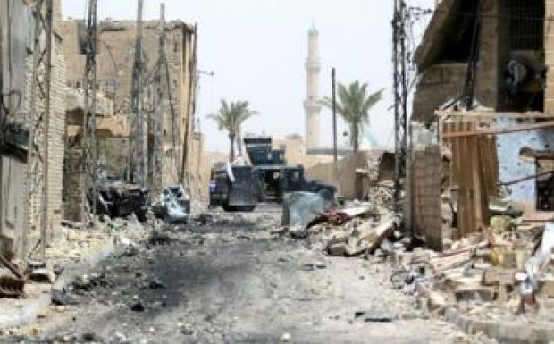 Az Iszlám Állam legalább 250 tagja halt meg egy légicsapásban