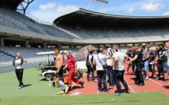 Az U-s ultrák megfutamították a játékosokat, ifik harcolnak a bennmaradásért