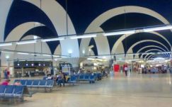 Megölte a férj a román feleségét Sevillában, mert a nő lekéste a repülőgépet