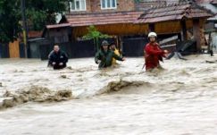Halottjai is vannak a moldvai áradásoknak, Székelyföldön is bajok vannak