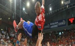 Papp Sándor Zsigmond: Nehéz a dolga