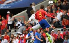 EURO-2016: Piqué fejese három pontot ért Spanyolországnak