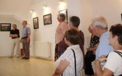 Múltmentéssel fejleszteni a jövőt: dokumentum-fotók Marosvásárhelyen