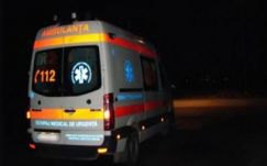 Kihívta a mentősöket, majd rájuk támadt a dühöngő páciens