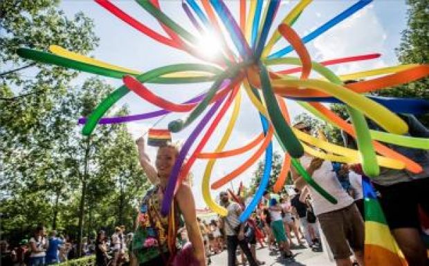 Atrocitások nélkül ért véget a Budapest Pride, amelyet Románia is támogatott