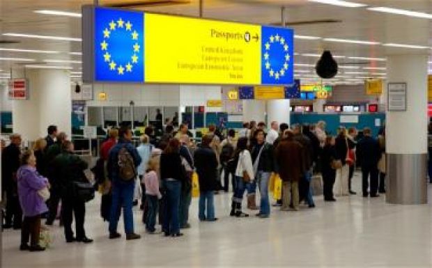 Hányan vannak és mit veszítenek a Brexittel a román vendégmunkások?
