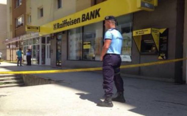 Fegyveres bankrablás történt Besztercén