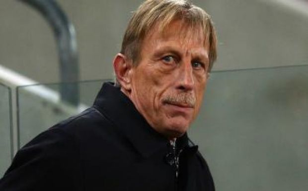 Tanultak a magyar példából, német edzőre bíznák a román válogatottat