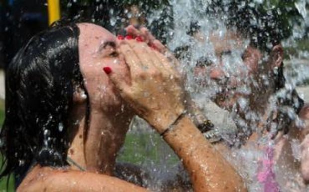 Visszatér a kánikula, de csak a hét végéig