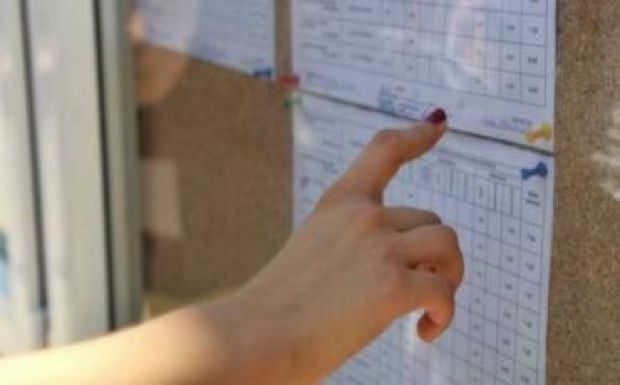 A DNA „javítja” a polgármester fiának dolgozatát