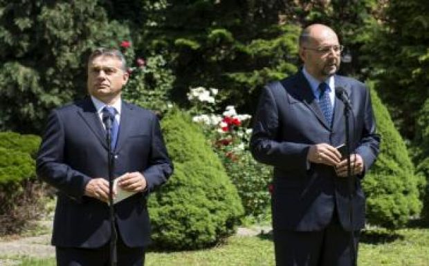 Az erdélyi politikusok közül csak Kelemen Hunort hívták meg Orbán Viktor vacsorájára