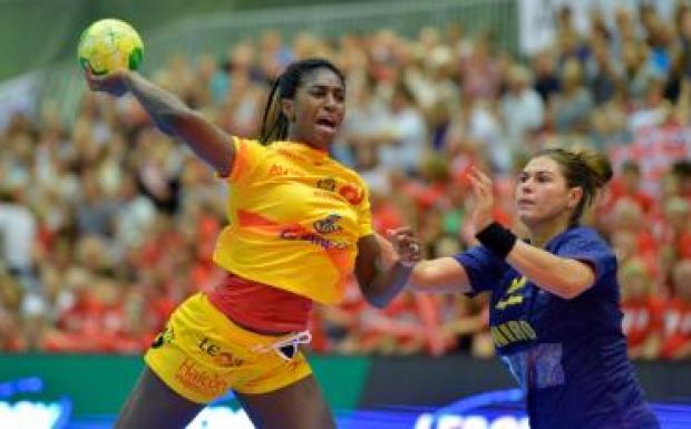 Női kézilabda: nyeretlen román válogatott