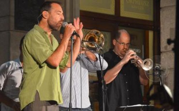 Kéknyúl került „előételként” a csíkszeredaiak jazz-tányérjára