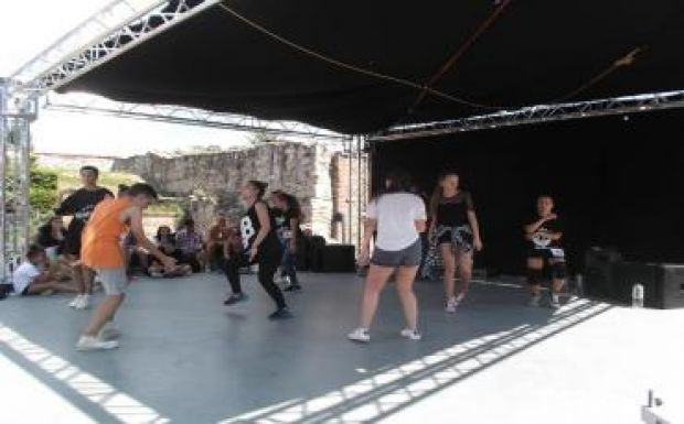 A Yuppi-táborért táncoltak Nagyváradon