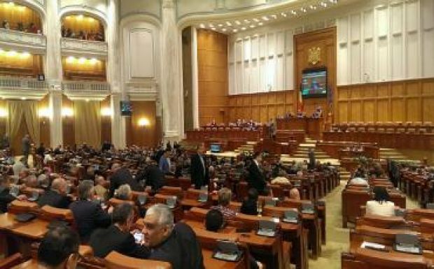 Augusztus elsejétől jár a képviselői különnyugdíj