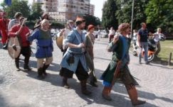 Középkori hangulatot teremtenek a nagyváradi várban