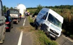 Tizenhárom személyt juttatott kórházba a Szilágy megyei baleset