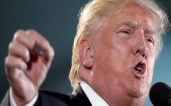 Trump szerint Clinton megvesztegette az igazságügyi minisztert 