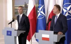 Lengyelország: a NATO-nak újból a kollektív védelemre kell összpontosítania