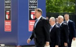 Román félsiker a varsói NATO-csúcson