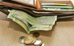 A háztartások egyharmada kevesebbet keres, mint amennyit költ