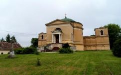 Esterházy Pétert augusztus 2-án, a gannai családi sírhelyen temetik